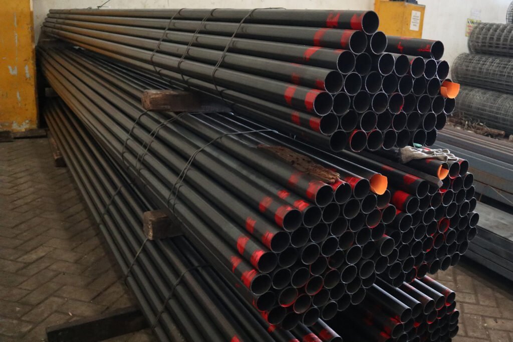 Distributor Besi Pipa Hitam