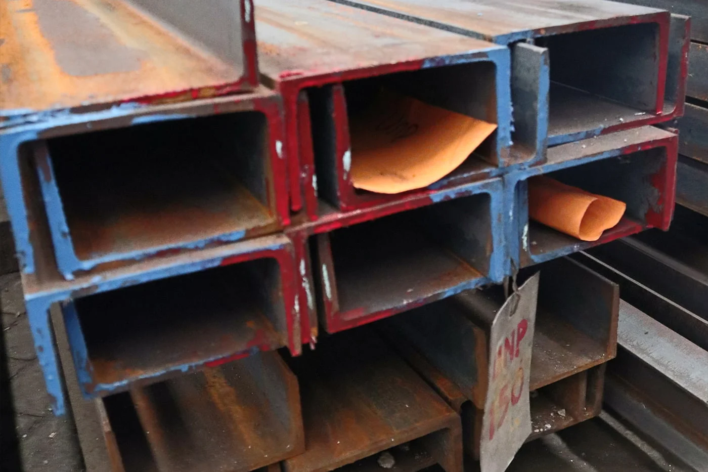 distributor-besi-baja-unp